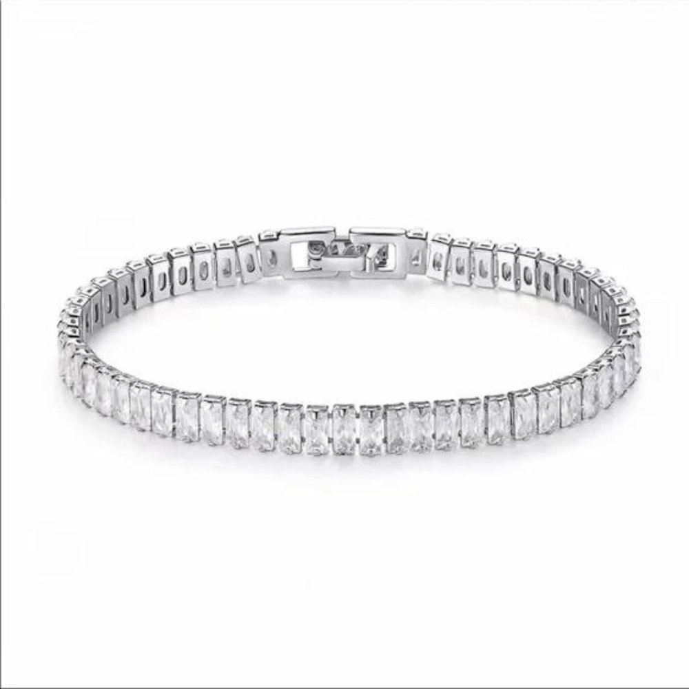 NEW LUXURY BANGLE 925 STERLING SILVER BRACELET, NICE BRACELET, CUTE BRACELET - Picture 7 of 7
